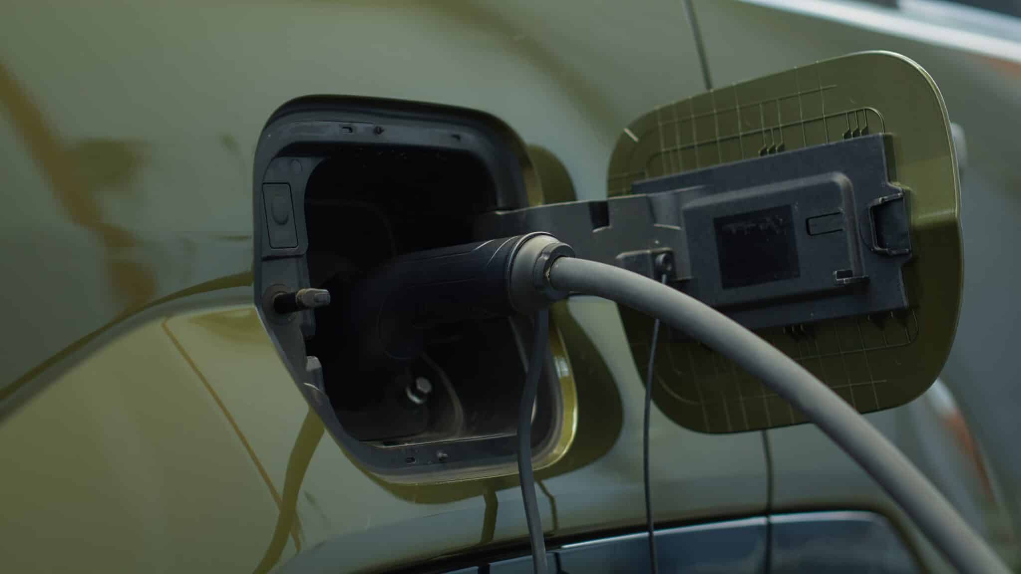 Bornes de recharge pour flotte d'entreprise sur parking